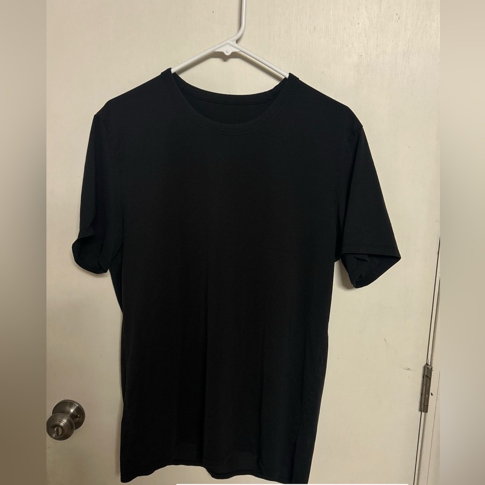 lululemon Black Short Sleeve Tee